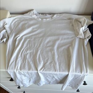 lululemon athletica White Metal vent tech